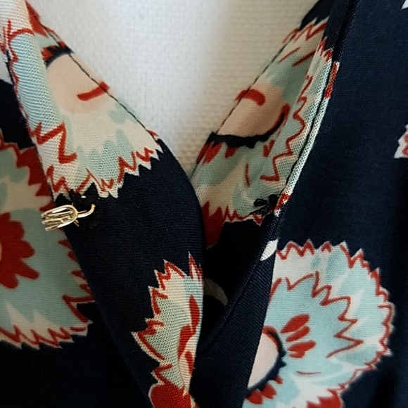 Flutter J. Crew navy, floral dress - Picture 4 of 8